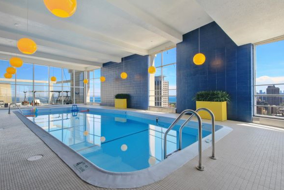 Wave Lakeview Penthouse Pool Apartment Amenities Design-Build Lakeview